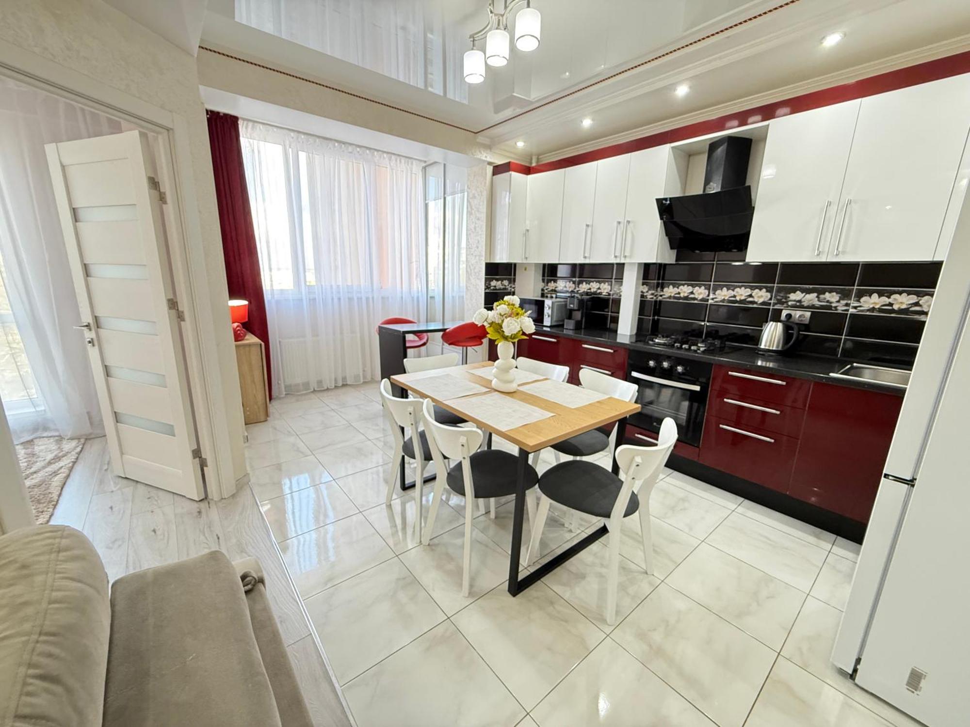 צ'יסינאו Cozy Two Bedroom Large Apartment מראה חיצוני תמונה